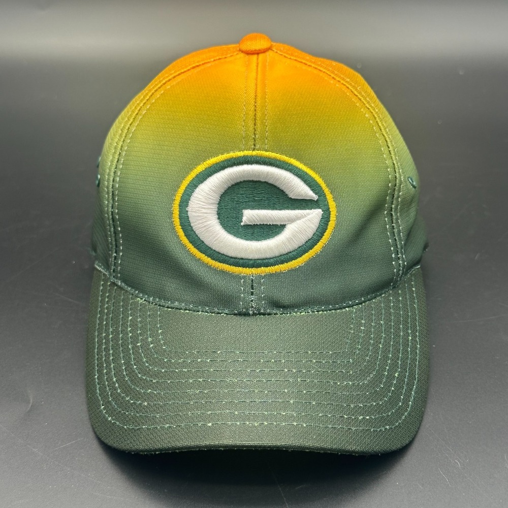 Vintage 90s Logo Athletic Green Bay Packers Fade Hat Text Fabric Strapback Cap